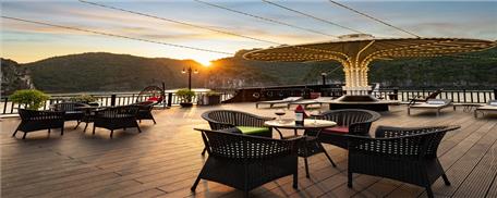 Tour du thuyền Rita 3 ngày 2 đêm trên vịnh Hạ Long